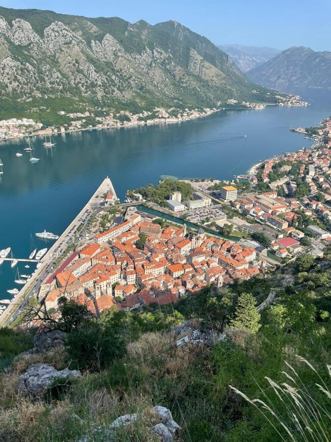 La Grande Apartments Kotor Exterior foto